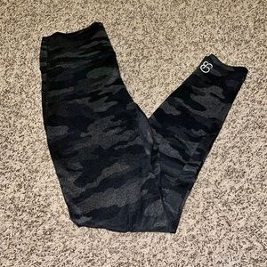 Bombshell Sportswear Fit Camo Leggings